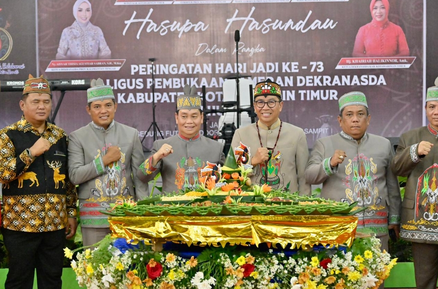 Plt Sekda Kalteng Hadiri Hari Jadi ke-73 Kotim, Tegaskan Sinergi dan Program Huma Betang Sejahtera