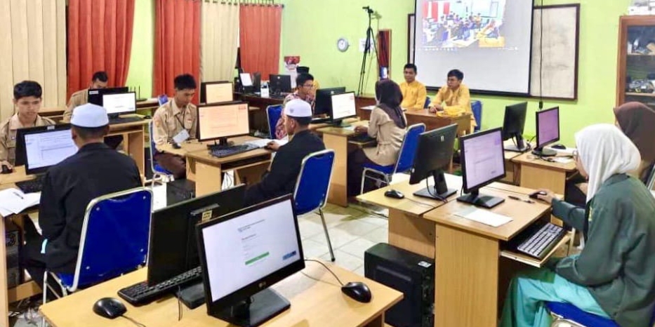 13 Siswa Madrasah Kalteng Lolos ke Final Olimpiade Madrasah Nasional 2025, Bukti Daerah Juga Bisa Berprestasi
