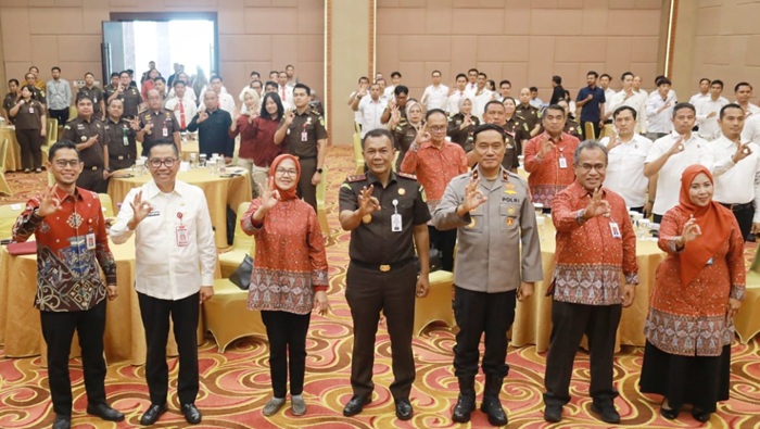 Pemprov dan OJK Satukan Langkah Hadapi Kejahatan di Sektor Jasa Keuangan