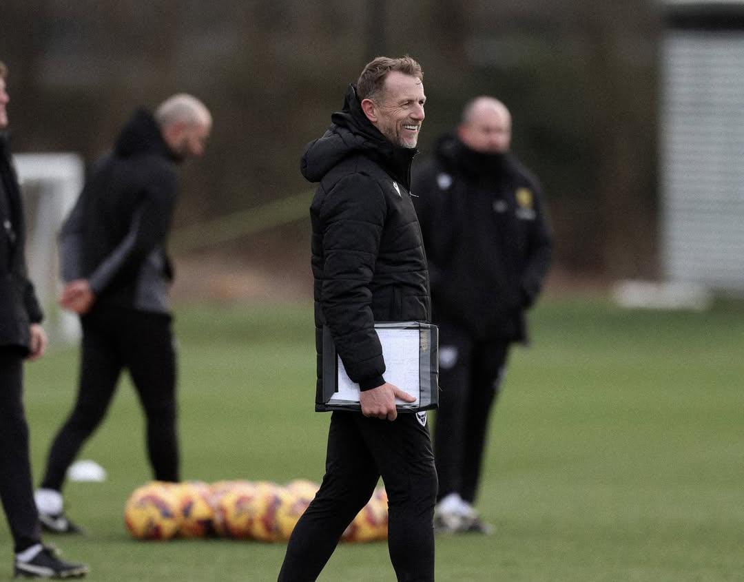 Gary Rowett Manfaatkan Piala Presiden 2025 untuk Cari Pemain Baru! Oxford United Siap Jemput Bintang di Indone