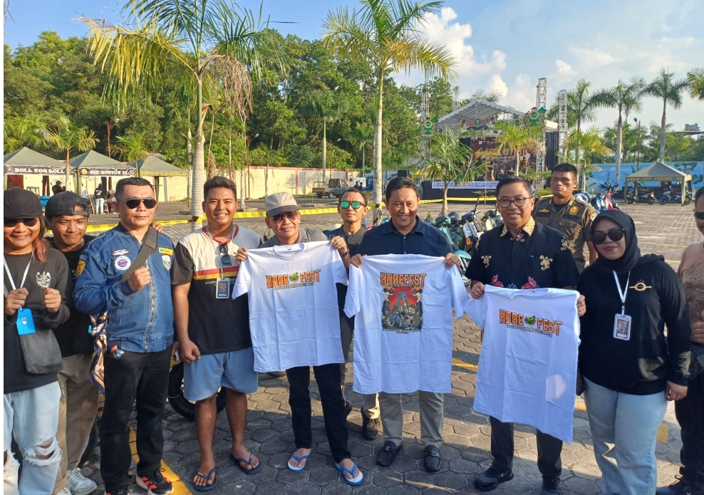 Gubernur Hadiri Ultah ke-10 Komunitas Vespa 'Kere Hore' di Palangka Raya, Ajak Scooterist Jadi Pelopor Tertib