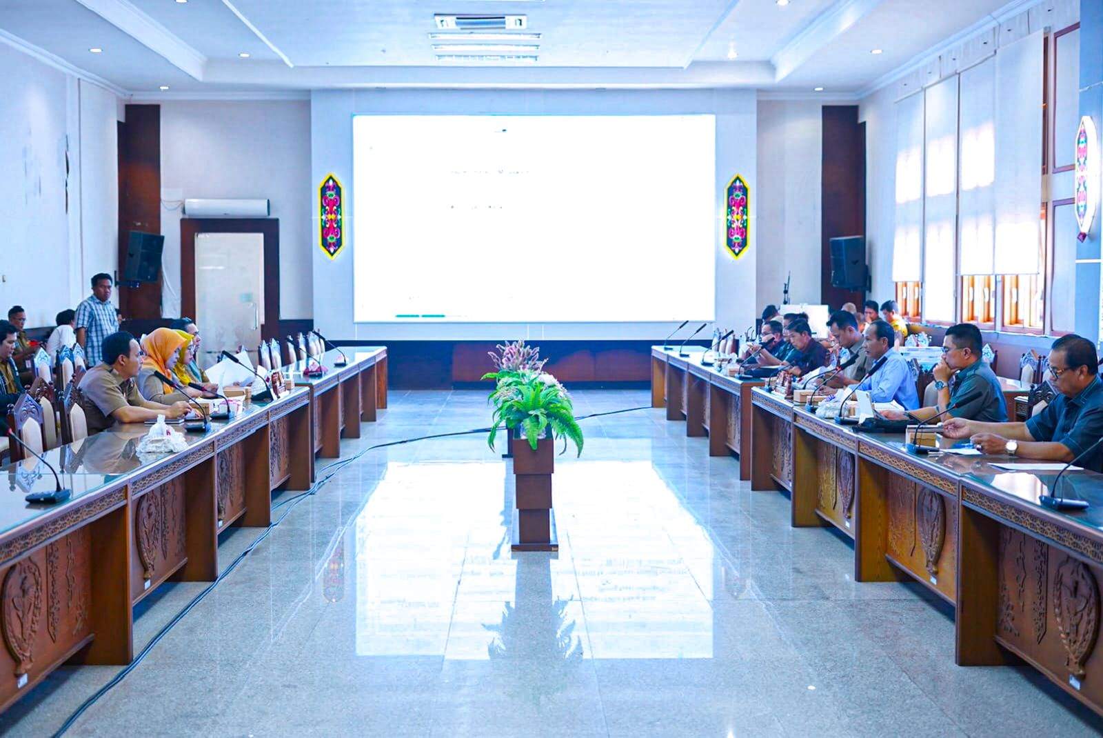 DPRD dan Pemprov Sinkronkan Agenda, Fokus Bahas APBD 2026 dan Sektor Strategis