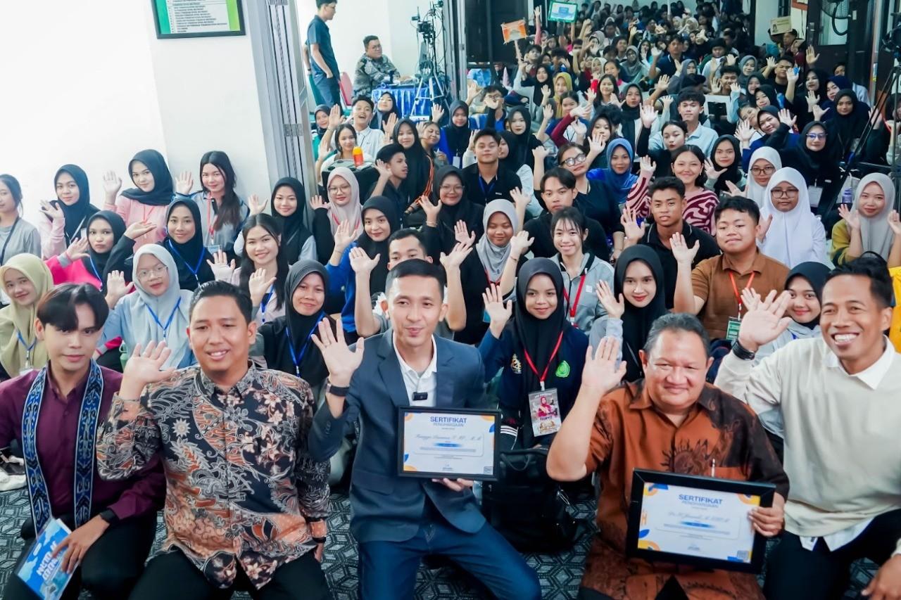 UMPR Gelar Seminar Nasional, Kominfo Kalteng Ingatkan Bahaya Hoaks di Era Digital