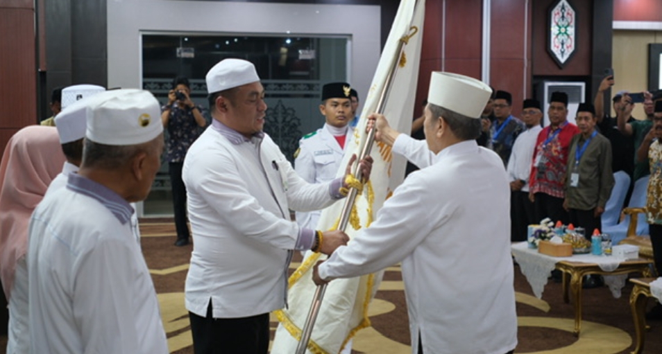 Gubernur Kalteng Hadiri Pelantikan Pengurus Wilayah IPHI 2025–2030