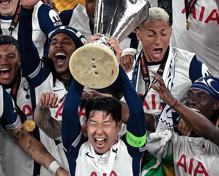 Tottenham Juara, Manchester United Gagal Angkat Trofi dan Tiket Liga Champions Musim Depan