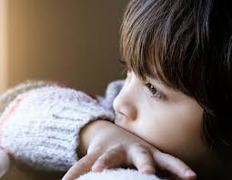 Studi MIT Ungkap Sering Melamun Tanda Otak Sedang 'Mengejar' Tidur yang Hilang