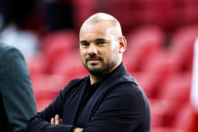 Wesley Sneijder Bela Keputusan Timnas Indonesia Pecat Patrick Kluivert Cs: Mereka Bereaksi dengan Emosi!