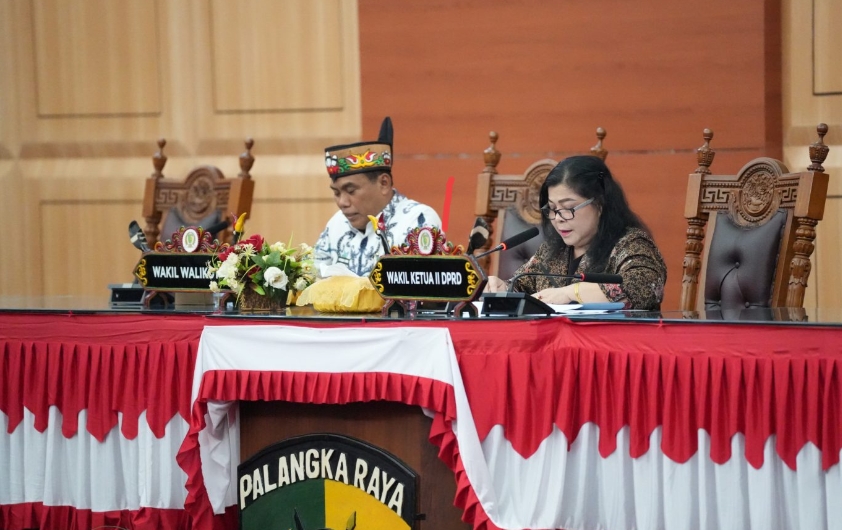 Pemkot Palangka Raya Dorong Percepatan Pembahasan Raperda Prioritas 2025