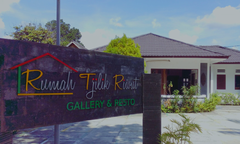 Wisata Kuliner Kalteng: Rumah Tjilik Riwut Gallery & Resto, Sejarah Khas Dayak di Jantung Kota Palangka Raya
