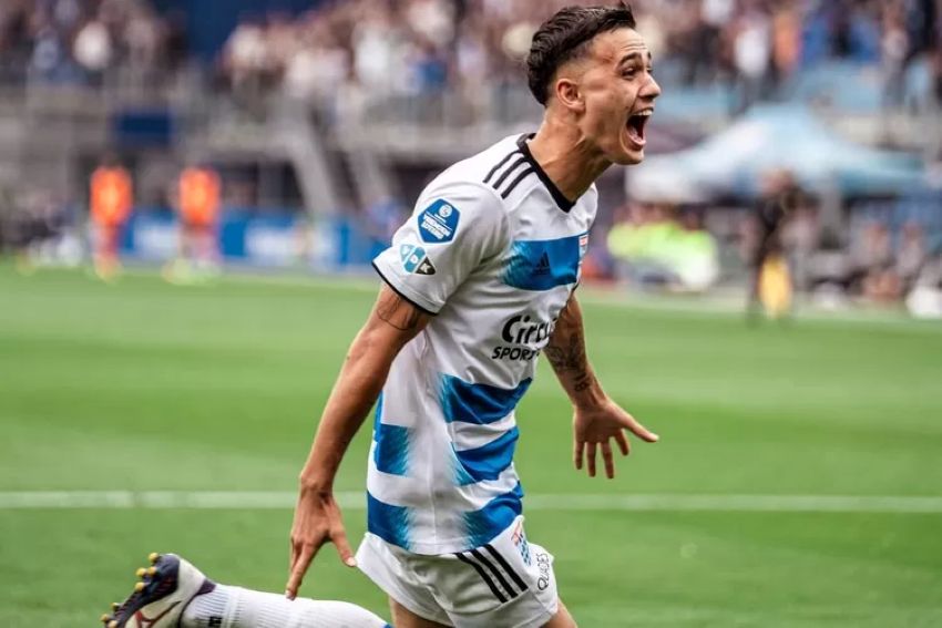 Eliano Reijnders Dirumorkan Gabung Persib Bandung, Bojan Hodak Angkat Bicara