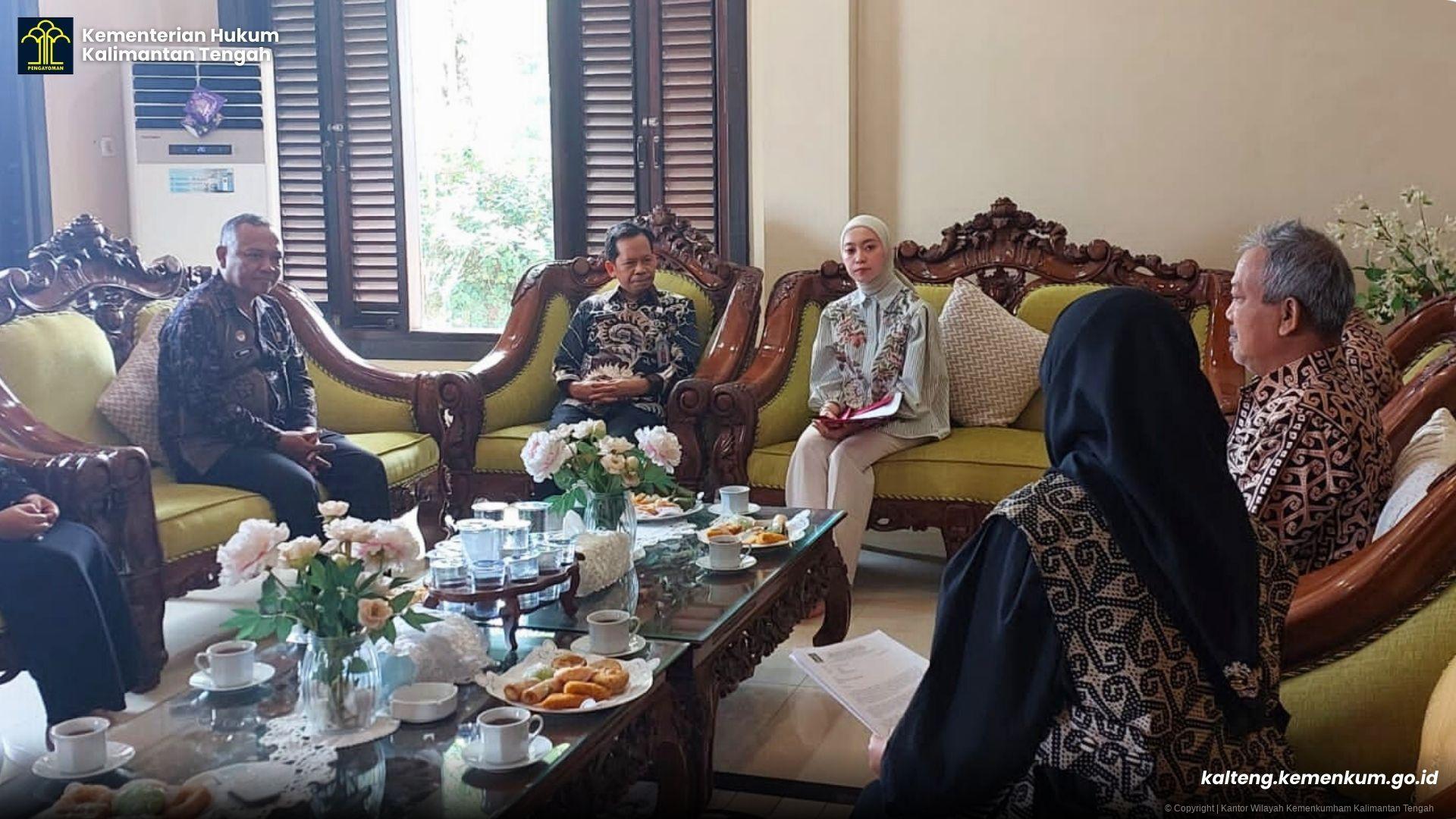 Kanwil Kemenkum Dorong Dekranasda Palangka Raya Daftarkan Kerajinan Lokal ke KI