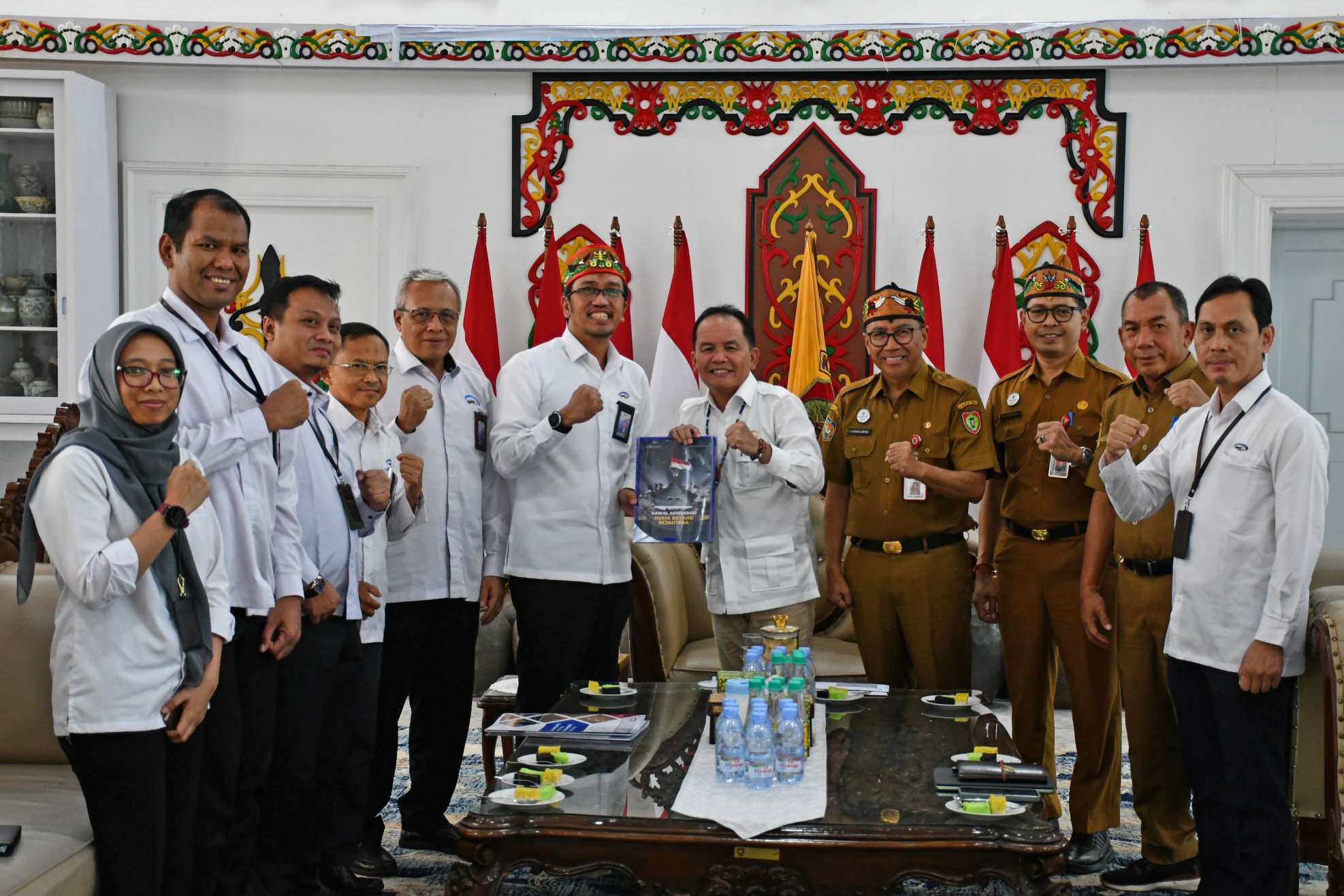 Gubernur Terima Laporan Eksekutif Daerah Semester I 2025 dari BPKP Kalteng