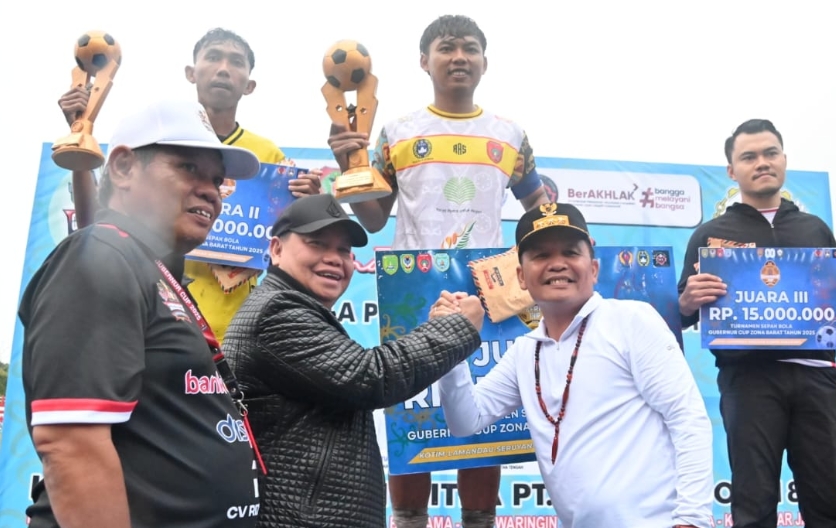 Kobar United Cs Melaju, Gubernur Agustiar Resmi Tutup Gubernur Cup Zona Barat di Sampit