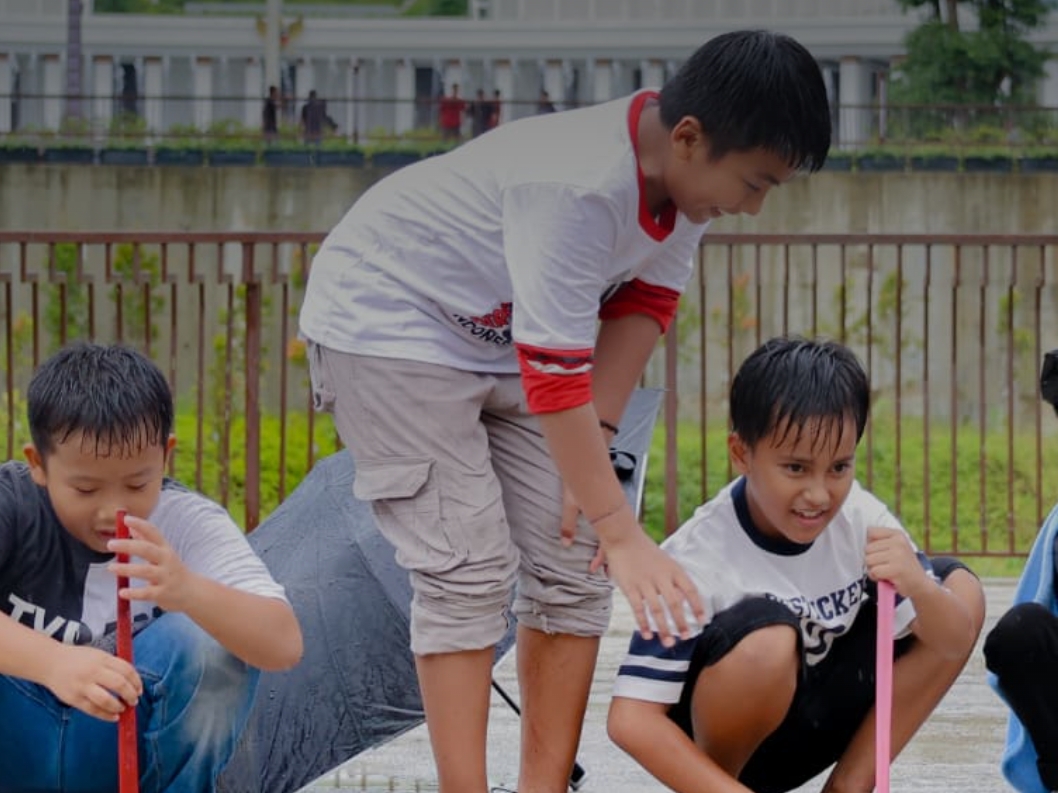 Permainan Tradisional Warnai Pergantian Tahun di IKN, Warga Bernostalgia