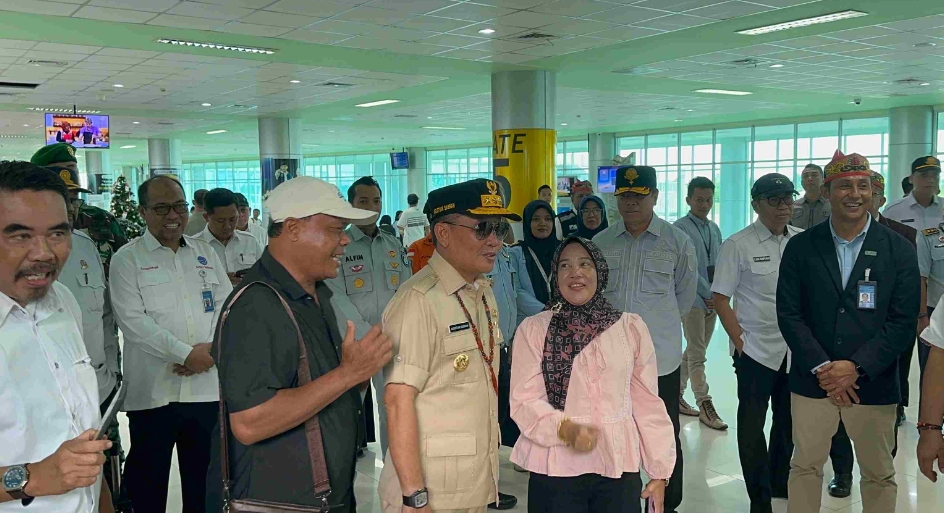 Gubernur Tinjau Bandara Tjilik Riwut, Pastikan Kelancaran Mudik Nataru 2025/2026