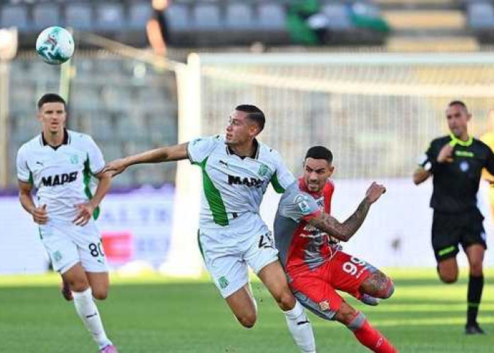 Debut Jay Idzes di Sassuolo Berakhir Pahit, Fabio Grosso Beberkan Kesalahan Fatal Kontra Cremonese