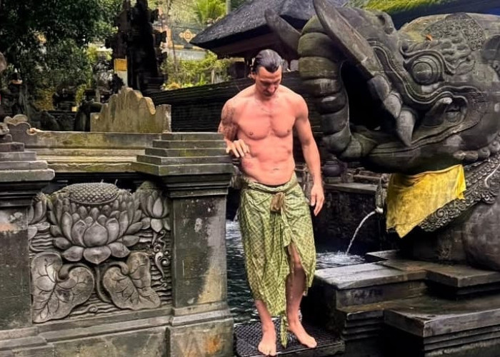 Zlatan Ibrahimovic Melukat di Bali, Bikin Heboh Netizen Indonesia! 