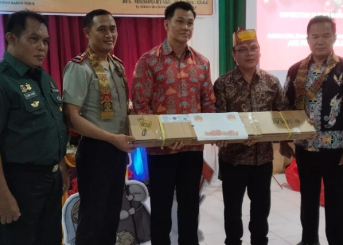 Barito Timur Tegaskan Komitmen Dukung Pembangunan Rumah Ibadah dalam Safari Natal 2025