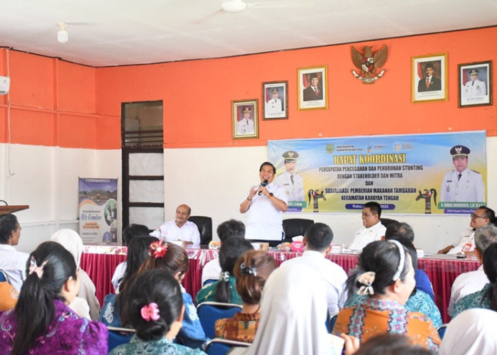 Wabup Pulang Pisau Dorong Sinergi Lintas Sektor Tekan Angka Stunting, Dua Desa Raih Predikat Nol Stunting