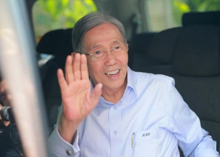 Kwik Kian Gie Meninggal Dunia di Usia 90 Tahun