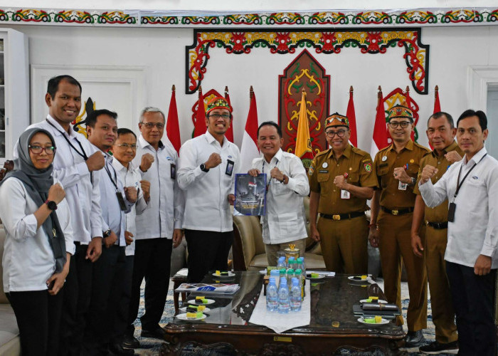 Gubernur Terima Laporan Eksekutif Daerah Semester I 2025 dari BPKP Kalteng