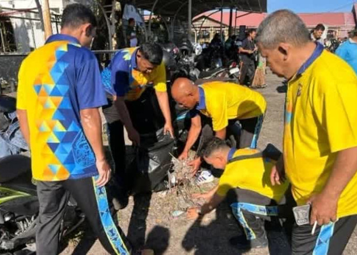 Polresta Palangka Raya Ambil Bagian World Cleanup Day 2025, Lapangan Sanaman Mantikei Penuh Relawan