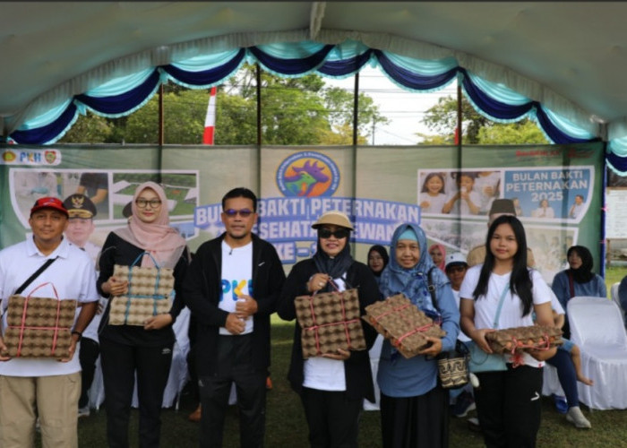 Bulan Bakti Peternakan 2025 di Kalteng: Dari Senam Bersama, Lomba Masak Telur hingga Tangkap Bebek