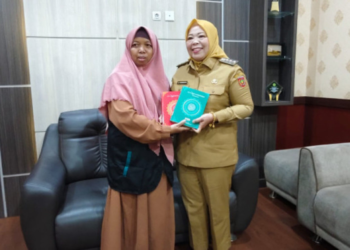 Bupati Kobar Apresiasi Program Wakaf 10.000 Alquran dari BWA dan IOF