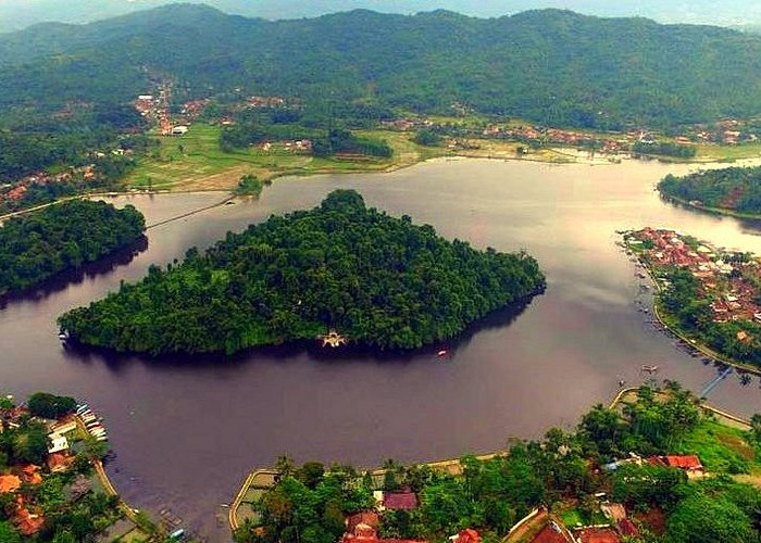 7 Tempat Wisata di Ciamis, Jawa Barat yang Wajib Dikunjungi, dari Alam Sejuk hingga Wisata Edukasi