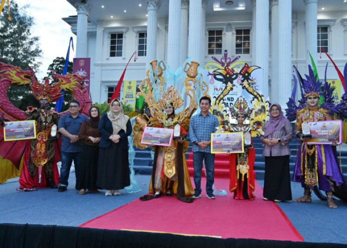 Marunting Fashion Carnaval 2025 Angkat Legenda Borneo