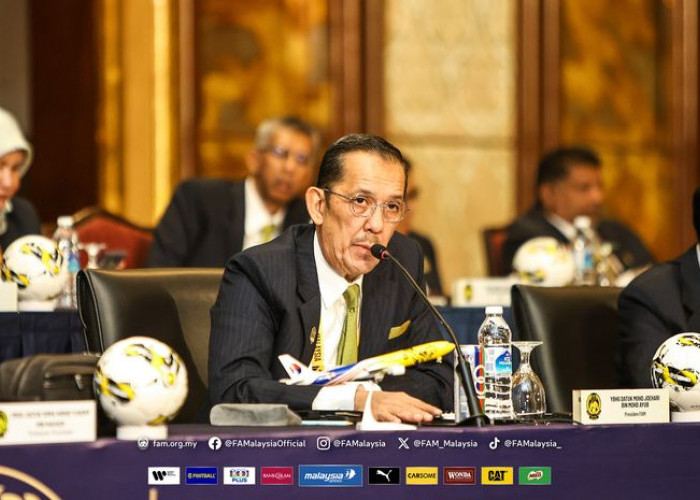 Joehari Resmi Mundur dari Kursi Presiden FAM, Timnas Malaysia Terancam Kacau!