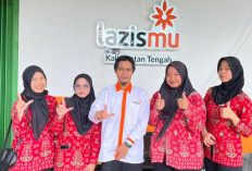 Mahasiswa Farmasi UMPR Belajar Langsung Filantropi Digital di LAZISMU Kalteng